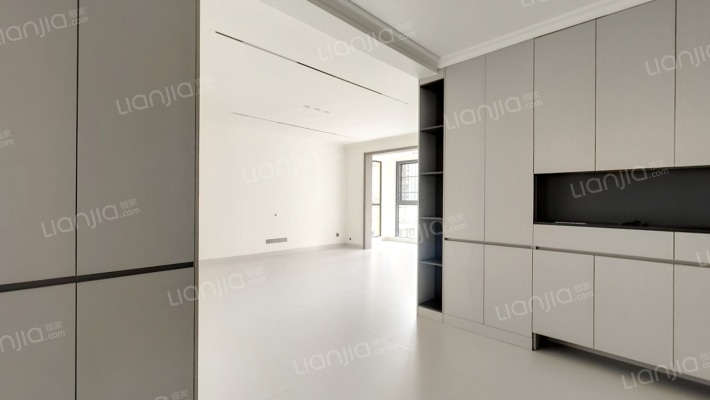 兴想江山名筑二手房实景图