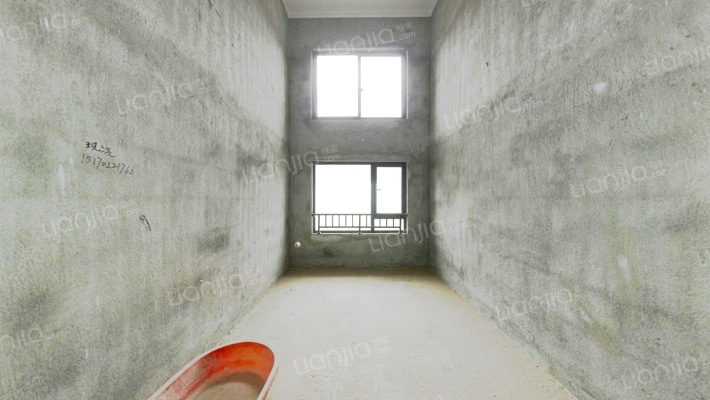 绿创中心二手房实景图