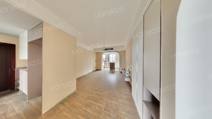 通号岭绣苑二手房实景图