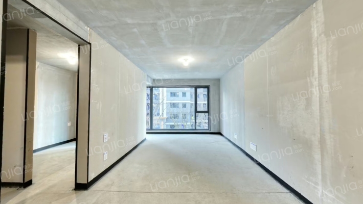 招商揽阅鸿著二手房实景图