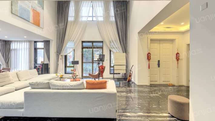 中航云岭二期二手房实景图