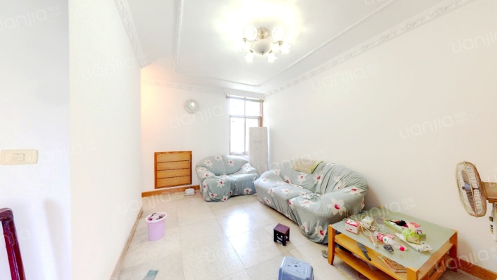 东鸿小区二手房实景图