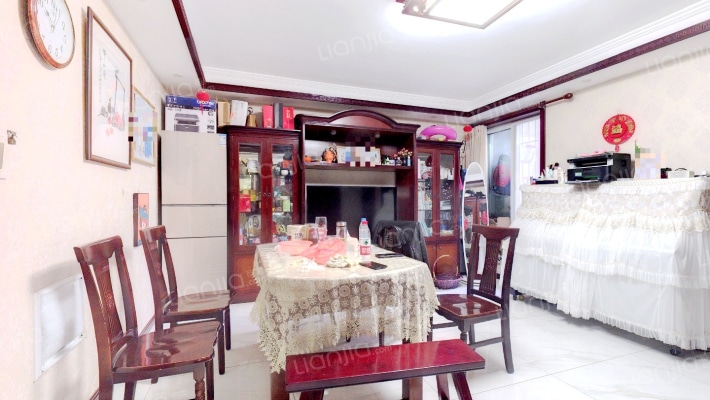 金发豪苑二手房实景图