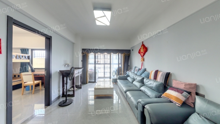 滨江雅苑二手房实景图