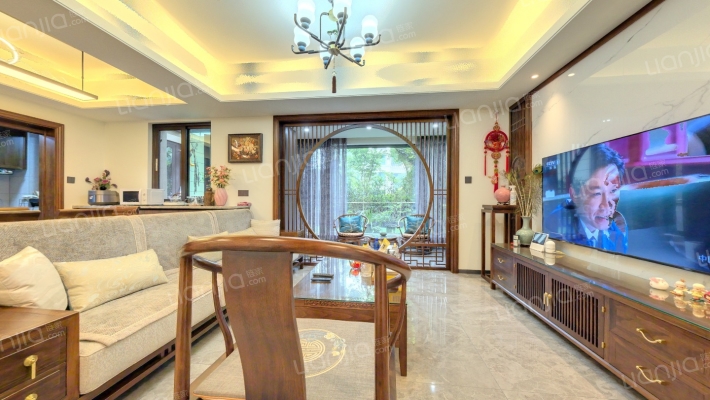 蓉海悦府二手房实景图