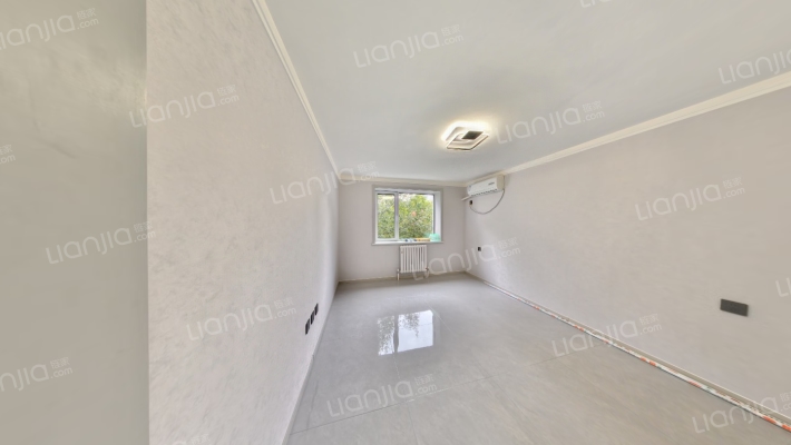 重华南里二手房实景图