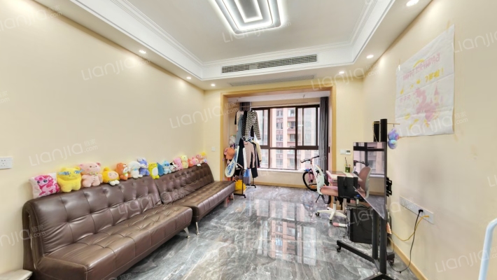 荣盛锦绣南山B区二手房实景图