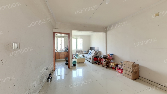 嘉德花苑二手房实景图