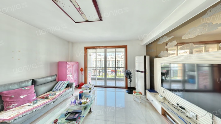 滨江苑A区二手房实景图