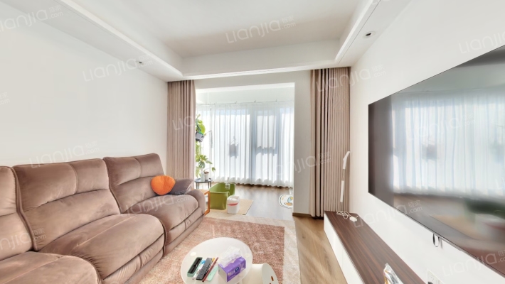 香江·翡翠天辰二手房实景图