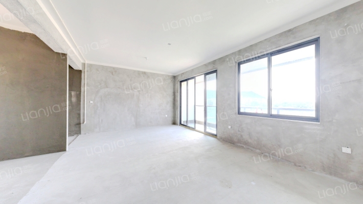 新宏地十里风华二手房实景图