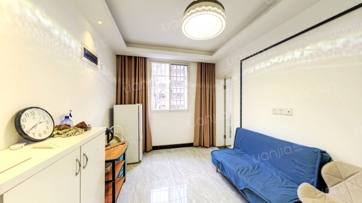 福飞路省经贸委宿舍二手房实景图