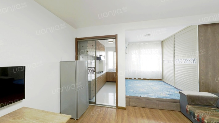 新加坡城二手房实景图