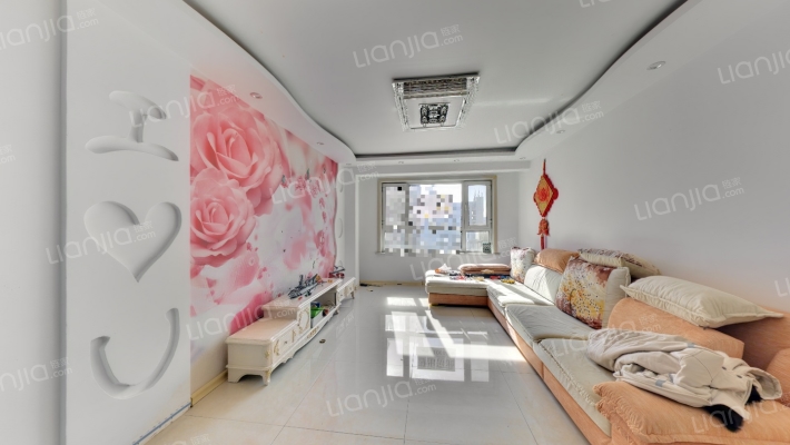 英伦小镇B区二手房实景图