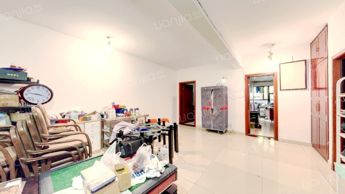 蓝谷地一二期二手房实景图