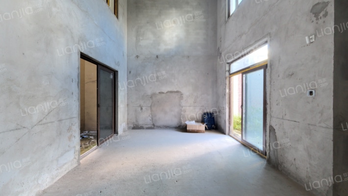 恒大云湖上郡观山悦4.1期二手房实景图