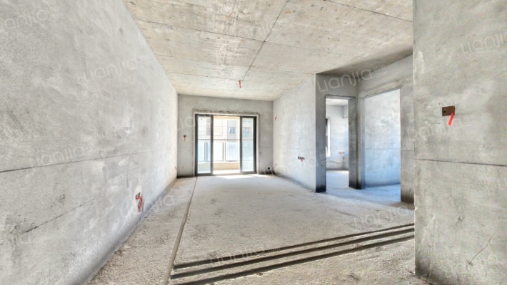 聚泰华庭二手房实景图