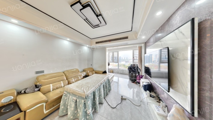 湘江雅颂居二手房实景图