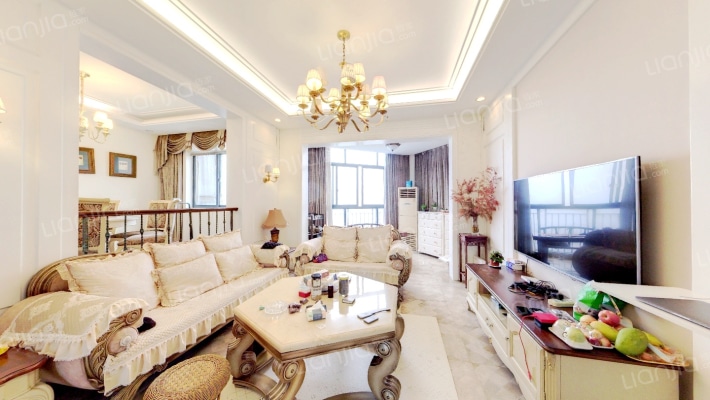 彩虹国际二手房实景图