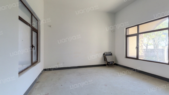 郦湖美墅二手房实景图