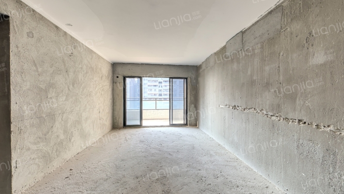 纯水岸二手房实景图