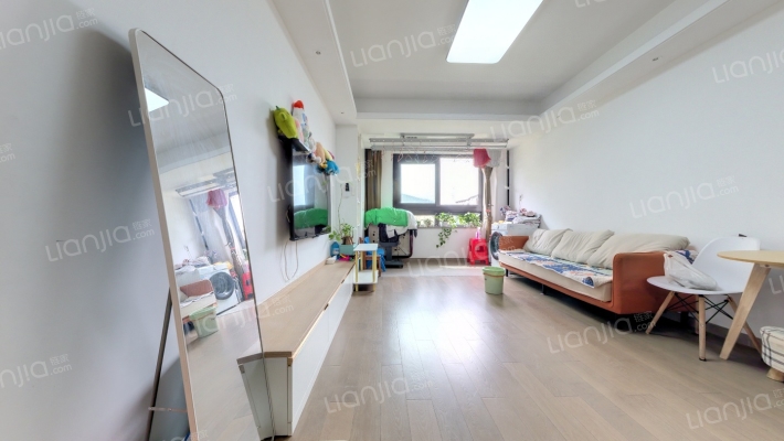 翡丽兰亭二手房实景图