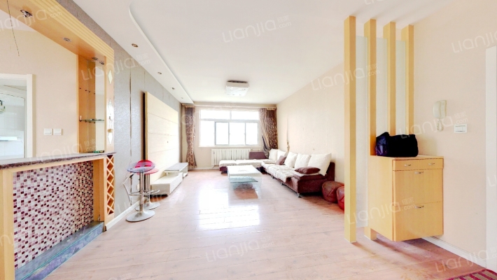 华都凤凰山庄二手房实景图