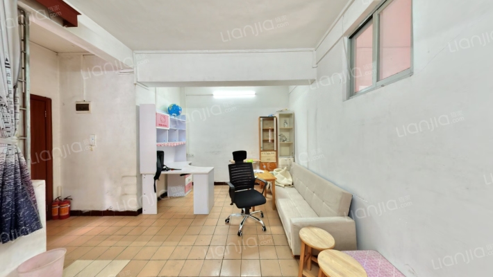 湖滨小区二手房实景图