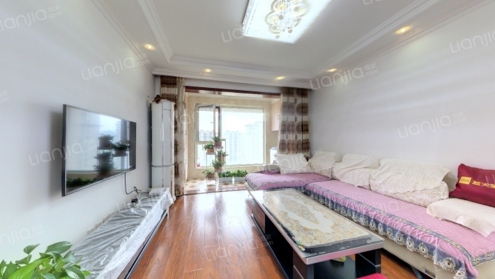 鑫江水青花园二手房实景图