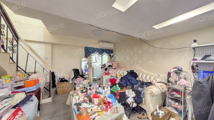 西海名苑二手房实景图