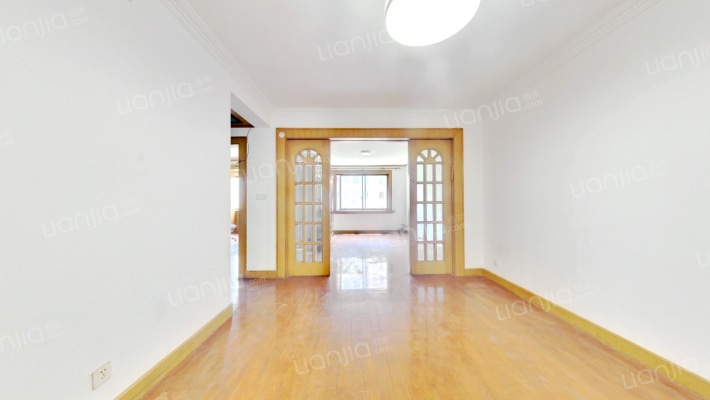 和平公寓二手房实景图