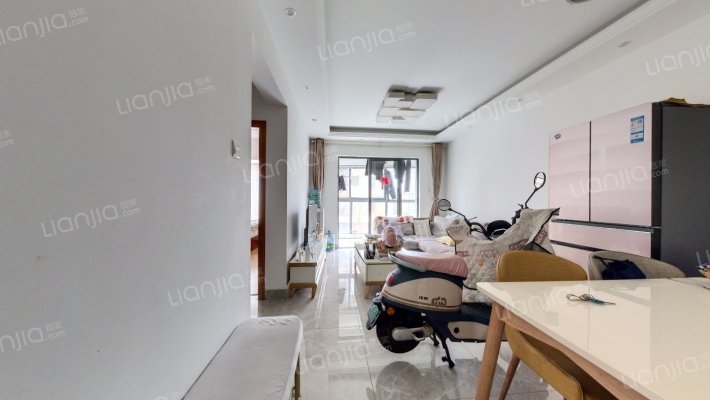 万科银海泊岸江樾二手房实景图