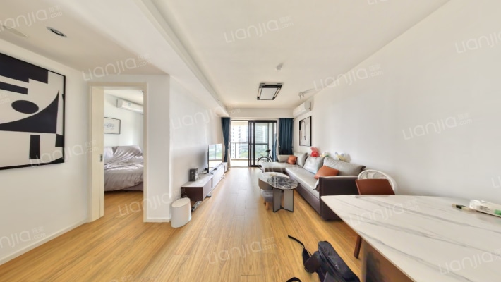 华润小径湾四期二手房实景图