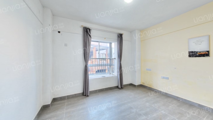 陆丰嘉园二期二手房实景图