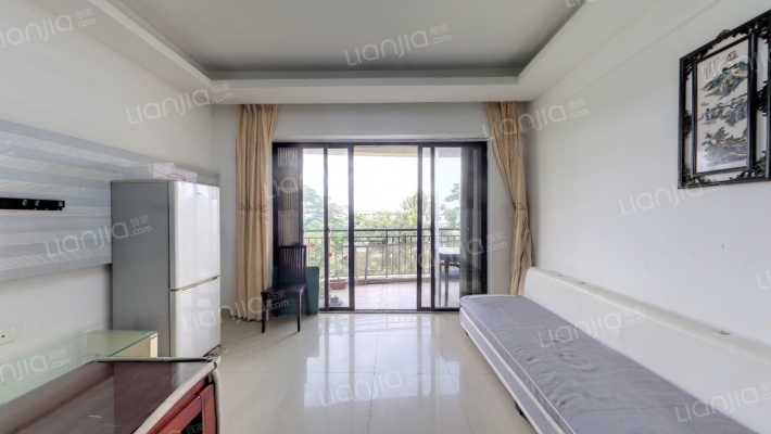 在水一方二手房实景图