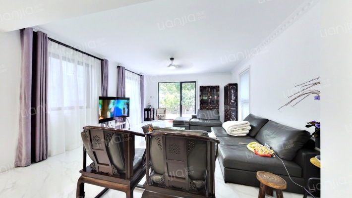 居礼苑(别墅)二手房实景图