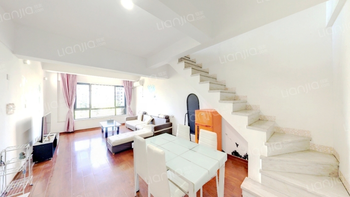 汇景新城中心三期二手房实景图