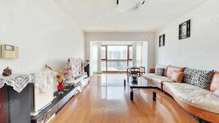 怡锦苑南区二手房实景图