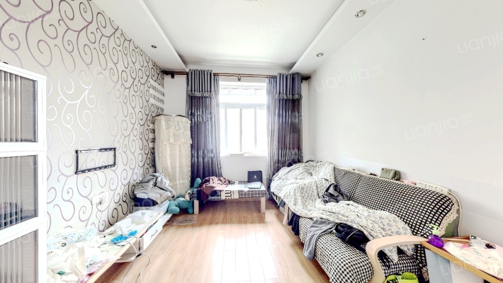 铁机宿舍二手房实景图