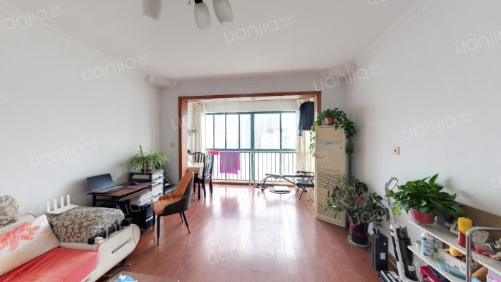 东方巴黎公寓二手房实景图