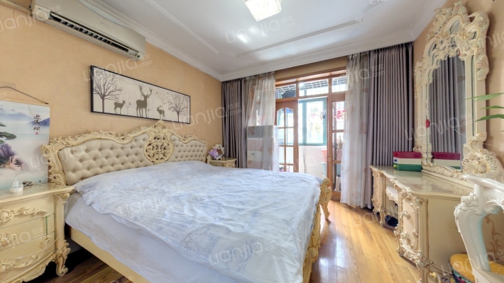 虹梅路2986弄二手房实景图