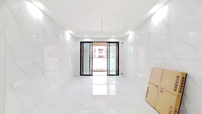 绿地未来城慧谷广场二手房实景图