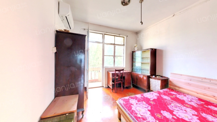 定淮门2号二手房实景图