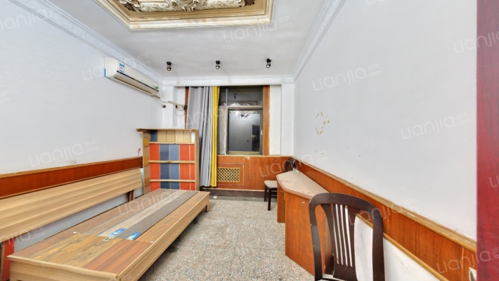 黄河路35号院二手房实景图