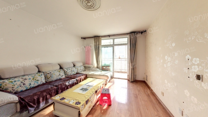 青建天怡景园B区二手房实景图