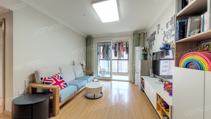 万科城棕榈苑二手房实景图