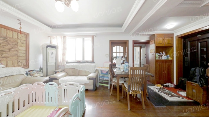 控江一村二手房实景图