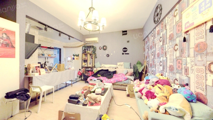 世界城尚都二手房实景图