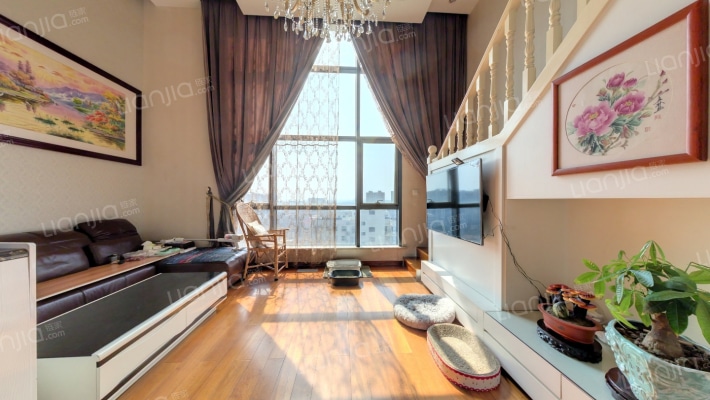 东润舒庭二手房实景图