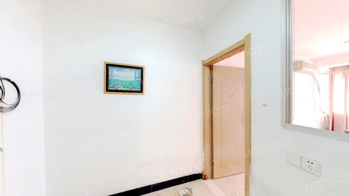 吕八街西二手房实景图